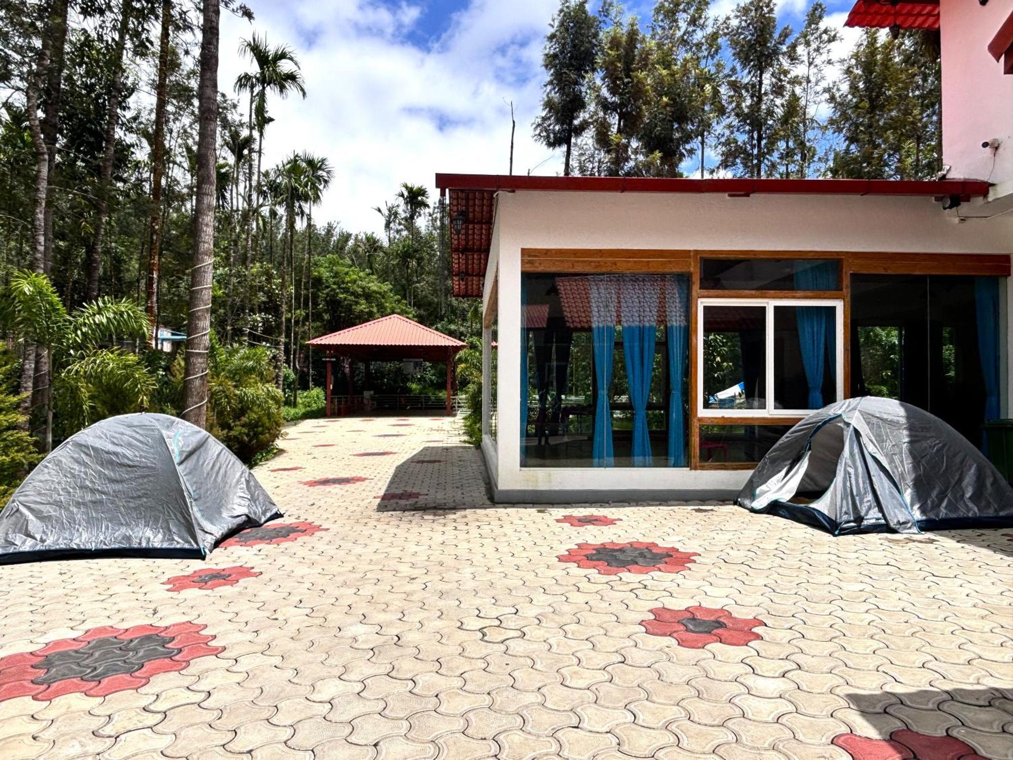 Ecstasy Tent Stay With Swimming Pool & Common Washroom Chikmagalur Bagian luar foto