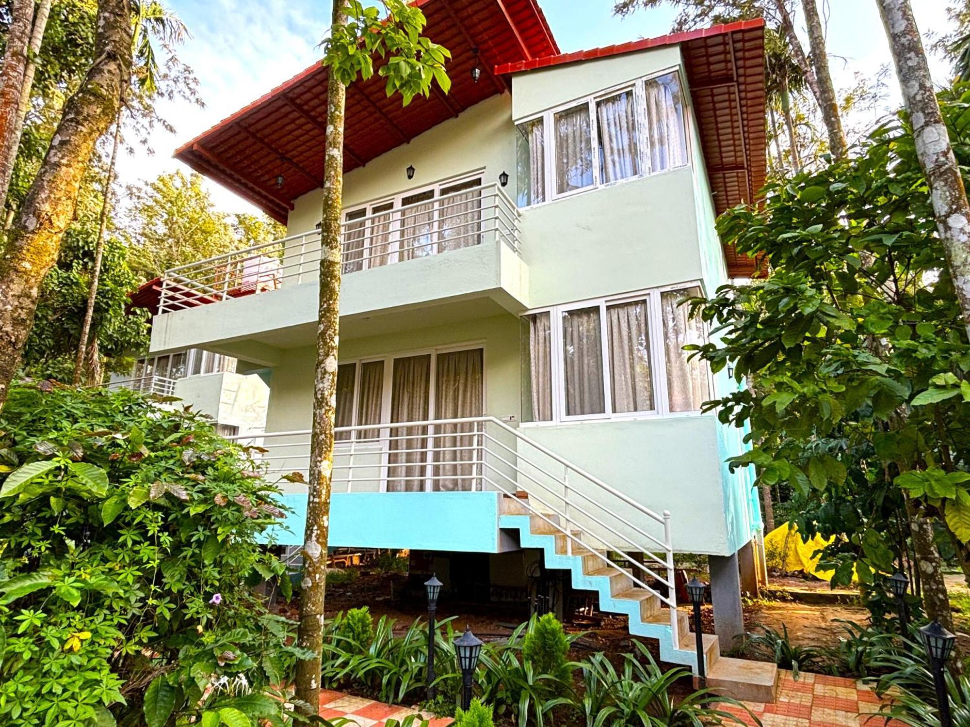 Ecstasy Tent Stay With Swimming Pool & Common Washroom Chikmagalur Bagian luar foto