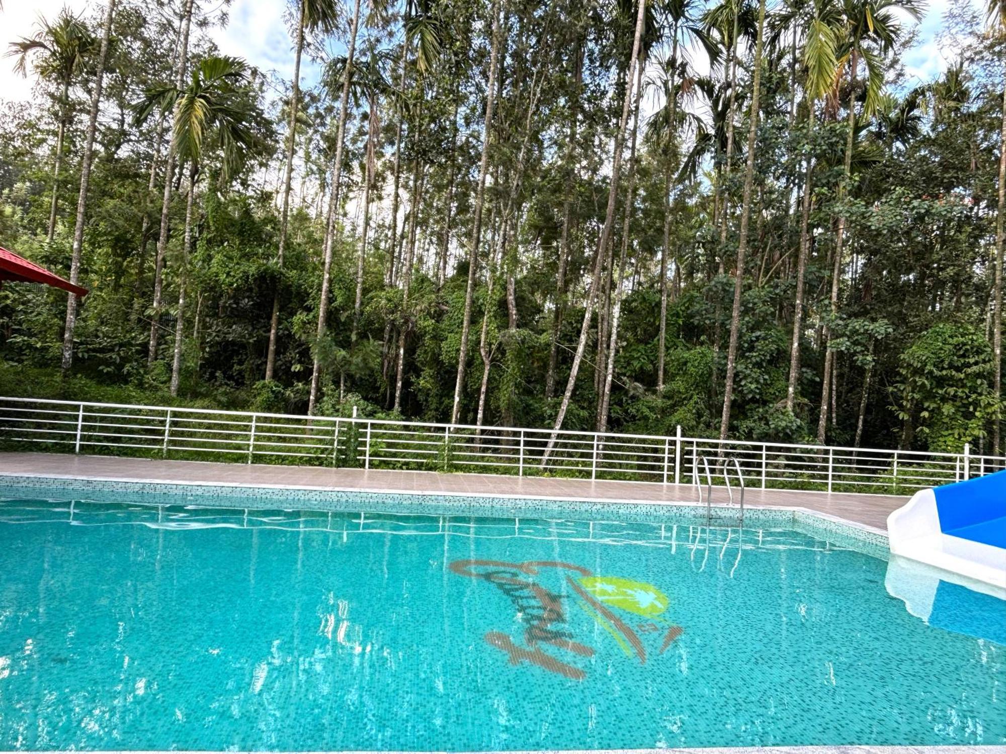Ecstasy Tent Stay With Swimming Pool & Common Washroom Chikmagalur Bagian luar foto